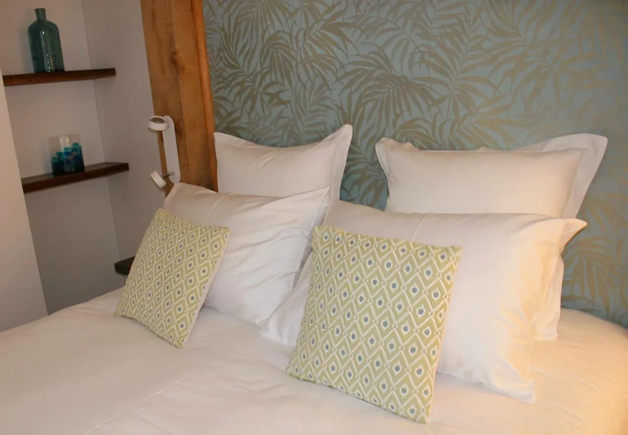 Les Secrets Du Defends Bed & Breakfast Forcalqueiret